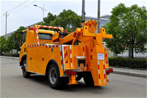 喀喇沁旗高速路拖车费